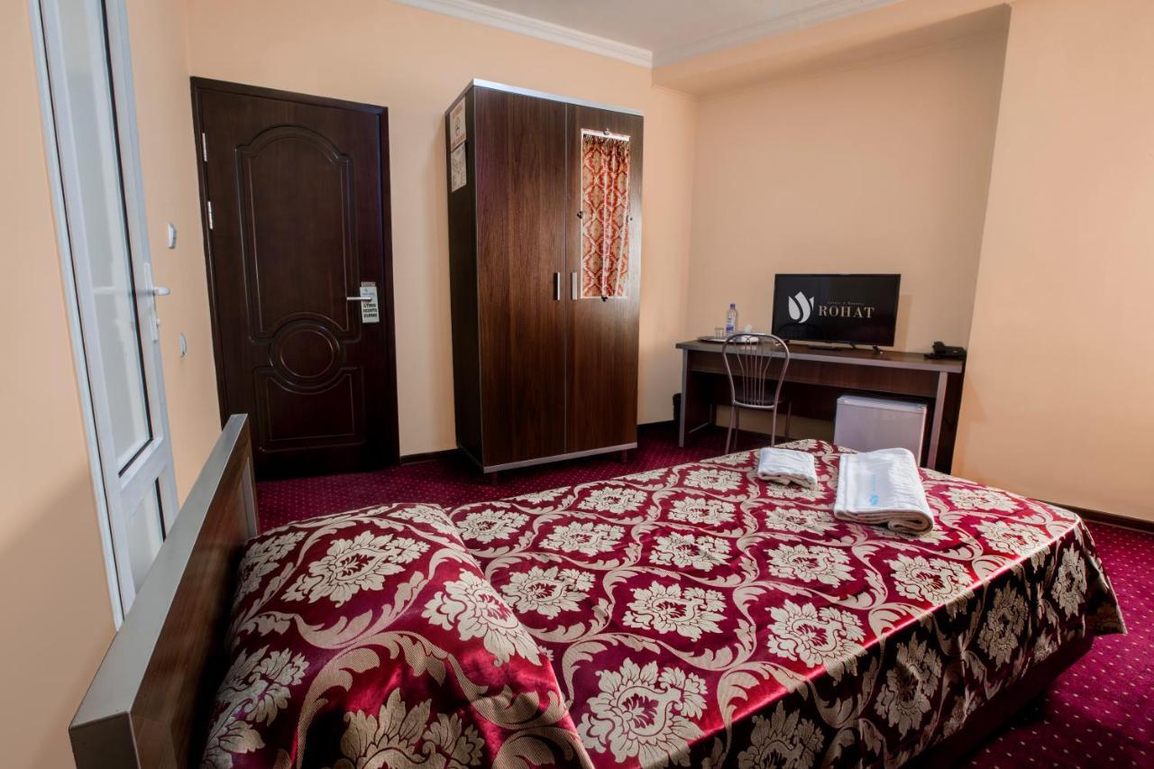 Rohat Hotel Chilonzor Taskent Exterior foto
