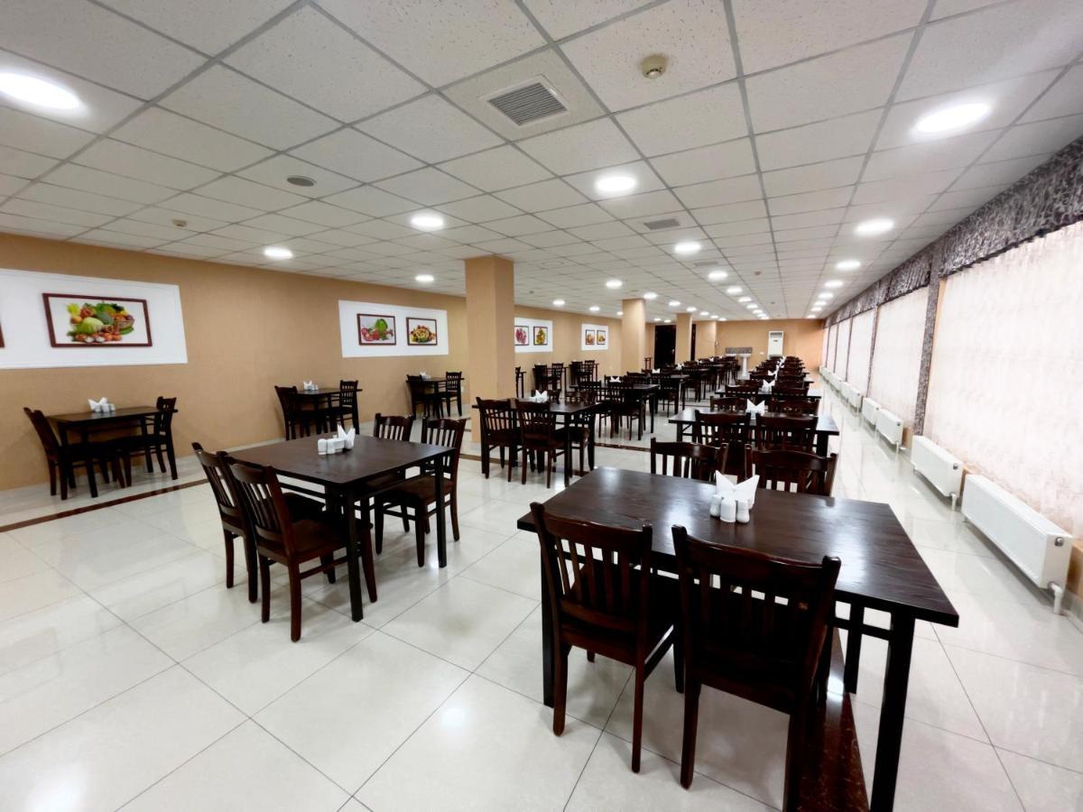 Rohat Hotel Chilonzor Taskent Exterior foto