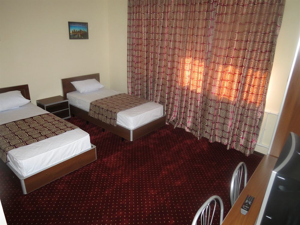 Rohat Hotel Chilonzor Taskent Exterior foto