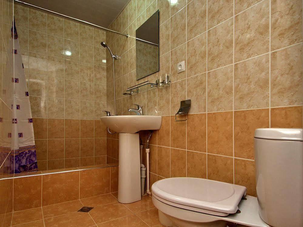 Rohat Hotel Chilonzor Taskent Exterior foto